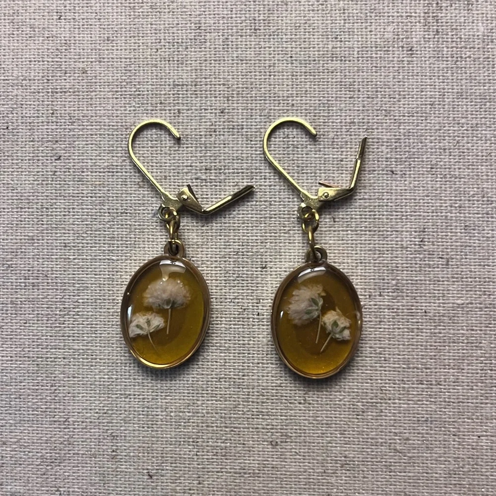 Gold Tone Flower Resin Drop Earrings - Picture 2 of 5